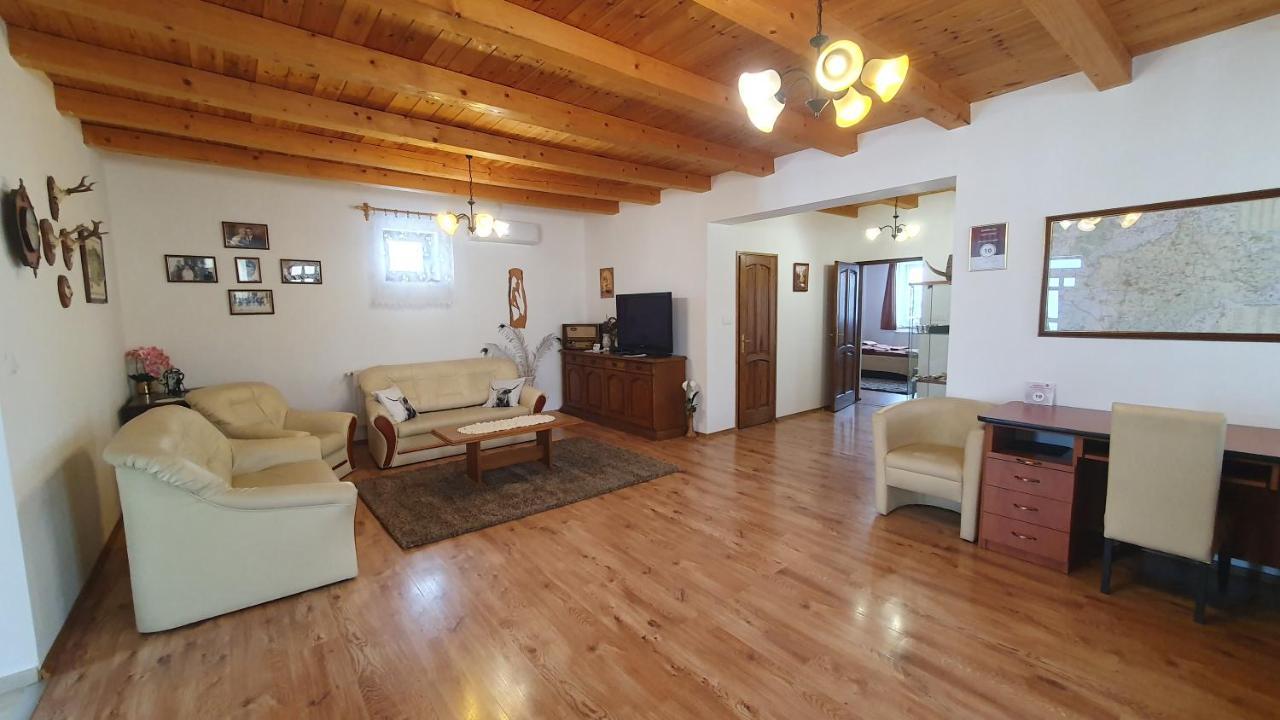 Kekszilva Vendeghaz Hotel Pap Luaran gambar