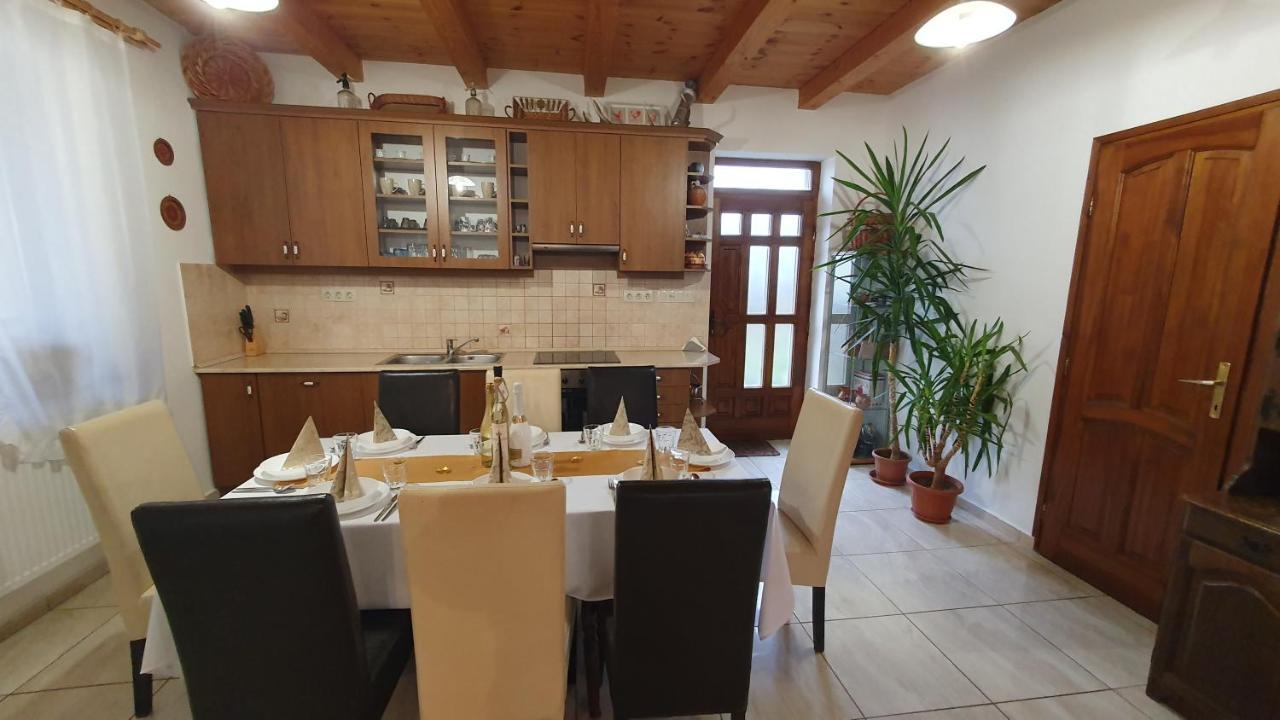 Kekszilva Vendeghaz Hotel Pap Luaran gambar