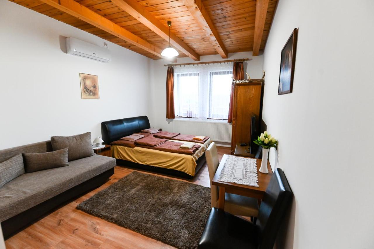 Kekszilva Vendeghaz Hotel Pap Luaran gambar